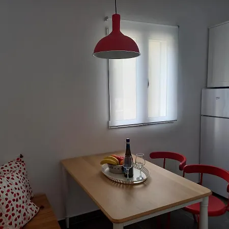 Unique With Garden And Sea View Apartmán *