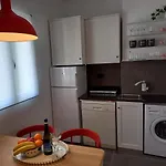 Unique With Garden And Sea View Apartment *