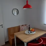 Unique With Garden And Sea View Apartment Split