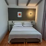 Unique With Garden And Sea View
